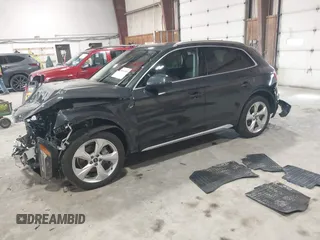 2021 Audi Q5 Premium Plus with VIN WA1BAAFY1M2003549, listed as a IAAI auction lot 41856989 with 40,415 mi miles. Bid and sale history available at carsss.com. Image 2.