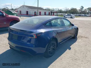 2025 Tesla Model 3 Long Range with VIN 5YJ3E1EB4SF876945, listed as a IAAI auction lot 41518965 with 591 mi miles. Bid and sale history available at carsss.com. Image 4.