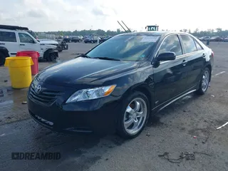 2008 Toyota Camry LE z VIN 4T1BE46K98U248029, wystawiony jako IAAI lot #42228084 z przebiegiem 108 006 mil mil oraz . Historia ofert i sprzedaży dostępna na DreamBid. Obrazek 17.