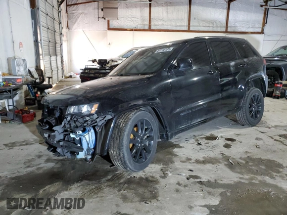 2017 Jeep Grand Cherokee Altitude z VIN 1C4RJFAG9HC840498, wystawiony jako Copart lot #41710105 z przebiegiem 79 795 mil mil oraz Szkody całkowita. Historia ofert i sprzedaży dostępna na DreamBid. Obrazek 1.