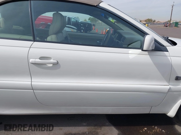 2000 Volvo C70 with VIN YV1NC53D7YJ011411, listed as a IAAI auction lot 41578675 with 63,978 mi miles. Bid and sale history available at carsss.com. Image 13.