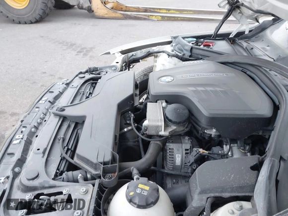 2018 BMW 3 Series 320i xDrive with VIN WBA8E5G54JNU47158, listed as a IAAI auction lot 41362749 with 38,158 mi miles. Bid and sale history available at carsss.com. Image 10.