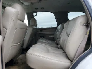 2003 Chevrolet Tahoe LS with VIN 1GNEC13Z23J321332, listed as a Copart auction lot 44611705 with 173,088 mi miles and Salvage Title. Bid and sale history available at carsss.com. Image 11.