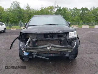 2019 Ford Explorer XLT с VIN 1FM5K8D86KGA81851, выставлен на аукционе IAAI как лот 42300021 с пробегом 54 486 миль миль и . История ставок и продаж доступна на DreamBid. Изображение 6.