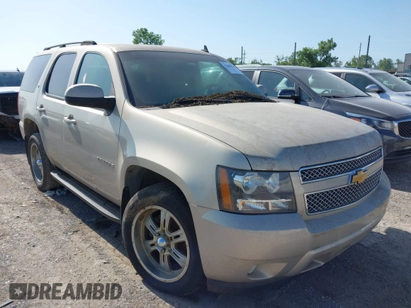 2007 Chevrolet Tahoe LT z VIN 1GNFK13007J146559, wystawiony jako IAAI lot #42686539 z przebiegiem 278 300 mil mil oraz . Historia ofert i sprzedaży dostępna na DreamBid. Obrazek 1.