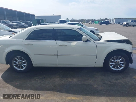 2008 Chrysler 300 Limited with VIN 2C3KA33G98H172006, listed as a IAAI auction lot 41445953 with 183,451 mi miles and . Bid and sale history available at DreamBid. Image 13.
