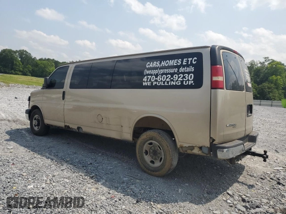 2007 Chevrolet Express Passenger with VIN 1GAHG39U671156658, listed as a Copart auction lot 59565575 with 158,012 mi miles and Salvage title. Bid and sale history available at DreamBid. Image 2.