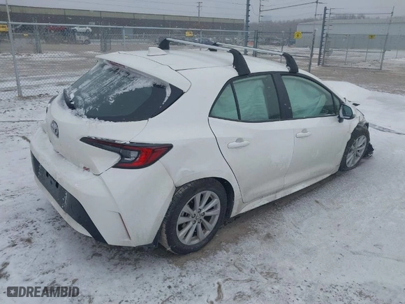 2024 Toyota Corolla Hatchback SE with VIN JTND4MBE7R3231605, listed as a IAAI auction lot 41010505 with 7,468 mi miles. Bid and sale history available at carsss.com. Image 4.