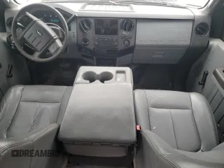 2015 Ford F-350 Lariat с VIN 1FT8W3CT8FEC81615, выставлен на аукционе Copart как лот 60942885 с пробегом 205 856 миль миль и Списание • Salvage title. История ставок и продаж доступна на DreamBid. Изображение 8.