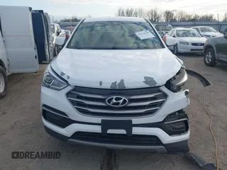 2017 Hyundai Santa Fe 2.4L z VIN 5XYZT3LB2HG412388, wystawiony jako IAAI lot #41174620 z przebiegiem 122 237 mil mil oraz . Historia ofert i sprzedaży dostępna na DreamBid. Obrazek 12.