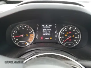 2020 Jeep Renegade Latitude z VIN ZACNJBBB7LPL19906, wystawiony jako Copart lot #60719085 z przebiegiem 61 629 mil mil oraz Szkoda całkowita • Salvage title. Historia ofert i sprzedaży dostępna na DreamBid. Obrazek 9.