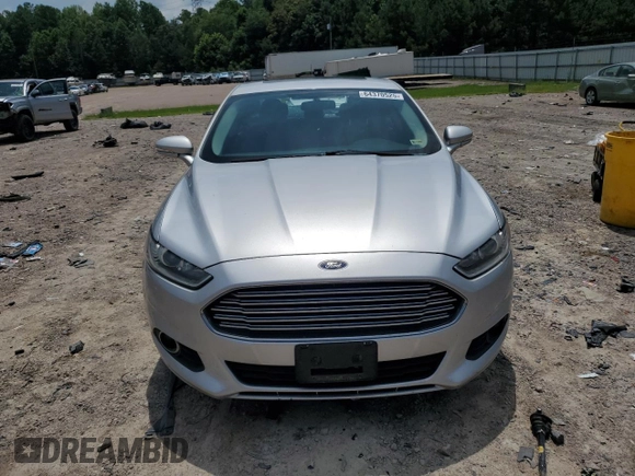 2015 Ford Fusion SE Hybrid with VIN 3FA6P0LU4FR301714, listed as a Copart auction lot 64370525 with 174,076 mi miles and Clean title. Bid and sale history available at DreamBid. Image 5.