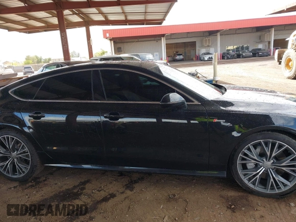 2017 Audi A7 Premium Plus with VIN WAUW2AFC3HN134850, listed as a IAAI auction lot 41931263 with 82,638 mi miles. Bid and sale history available at carsss.com. Image 13.
