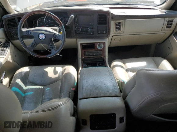 2006 Cadillac Escalade с VIN 1GYEK63N96R131193, выставлен на аукционе Copart как лот 60567285 с пробегом 276 201 миль миль и Чистый • Clean title. История ставок и продаж доступна на DreamBid. Изображение 8.