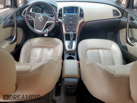 2013 Buick Verano Group z VIN 1G4PS5SK1D4233643, wystawiony jako Copart lot #54304015 z przebiegiem 103 566 mil mil oraz Czysty tytuł • Clean title. Historia ofert i sprzedaży dostępna na DreamBid. Obrazek 8.