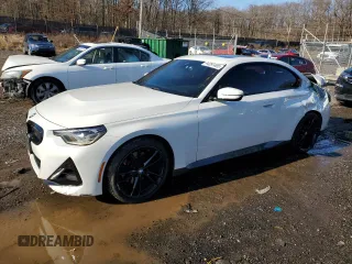 2022 BMW 2 Series 230i with VIN 3MW23CM00N8C58220, listed as a Copart auction lot 44397495 with 35,499 mi miles and Salvage Title. Bid and sale history available at carsss.com. Image 1.