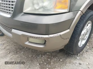 2004 Ford Expedition Eddie Bauer with VIN 1FMPU17LX4LA37632, listed as a IAAI auction lot 42660290 with 288,522 mi miles and . Bid and sale history available at DreamBid. Image 6.