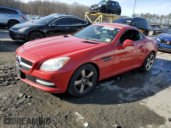 2012 Mercedes-Benz SLK 250 z VIN WDDPK4HA3CF037080, wystawiony jako Copart lot #87970195 z przebiegiem 132 263 mil mil oraz Czysty tytuł • Clean title. Historia ofert i sprzedaży dostępna na DreamBid. Obrazek 1.