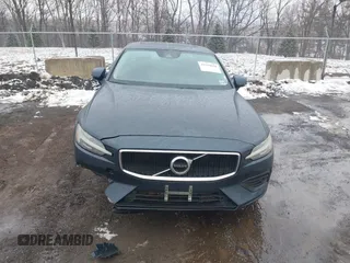 2019 Volvo S60 Momentum with VIN 7JRA22TK1KG014749, listed as a IAAI auction lot 41538244 with 68,224 mi miles. Bid and sale history available at carsss.com. Image 12.