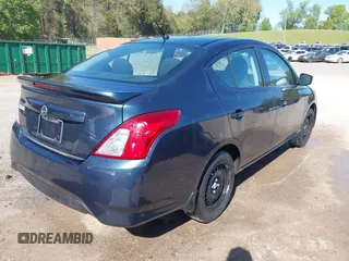 2016 Nissan Versa SV with VIN 3N1CN7AP7GL915950, listed as a IAAI auction lot 42058693 with 162,359 mi miles. Bid and sale history available at carsss.com. Image 4.