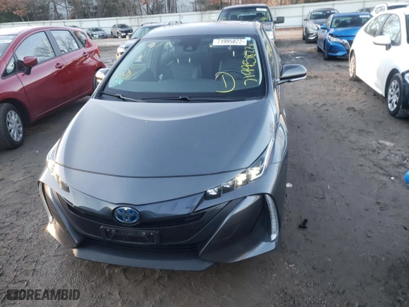 2018 Toyota Prius Prime Plus with VIN JTDKARFP6J3098689, listed as a Copart auction lot 71995822 with 67,946 mi miles. Bid and sale history available at carsss.com. Image 5.