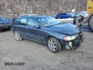 2004 Volvo V70 с VIN YV1SJ59H242410833, выставлен на аукционе Copart как лот 44961915 с пробегом Не указан миль и Списание • Salvage title. История ставок и продаж доступна на DreamBid. Изображение 4.