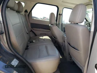 2010 Ford Escape Hybrid z VIN 1FMCU4K32AKB79563, wystawiony jako Copart lot #52892885 z przebiegiem 177 008 mil mil oraz Szkoda całkowita • Salvage title. Historia ofert i sprzedaży dostępna na DreamBid. Obrazek 10.