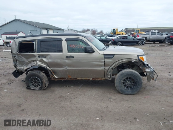 2007 Dodge Nitro SLT z VIN 1D8GU58K97W700047, wystawiony jako IAAI lot #41805822 z przebiegiem 186 604 mil mil oraz . Historia ofert i sprzedaży dostępna na DreamBid. Obrazek 12.