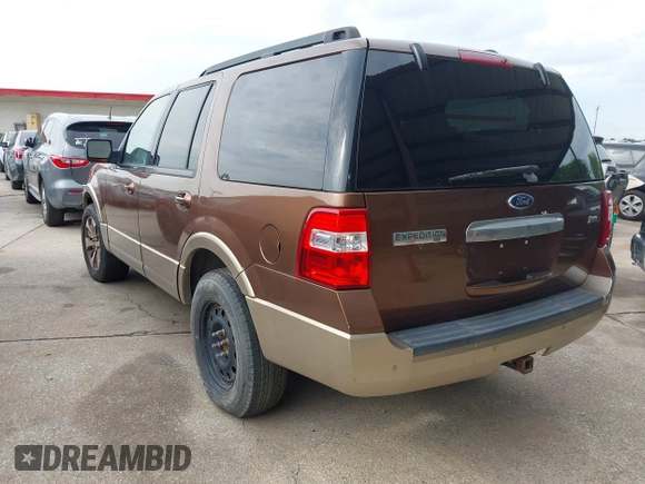 2011 Ford Expedition XLT z VIN 1FMJU1H57BEF12130, wystawiony jako IAAI lot #42352392 z przebiegiem 143 475 mil mil oraz . Historia ofert i sprzedaży dostępna na DreamBid. Obrazek 3.