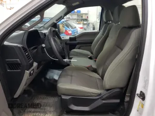 2017 Ford F-150 XL z VIN 1FTMF1CP6HKC95457, wystawiony jako Copart lot #68996204 z przebiegiem 148 080 mil mil oraz Szkoda całkowita • Salvage title. Historia ofert i sprzedaży dostępna na DreamBid. Obrazek 7.