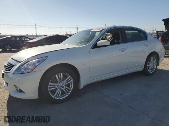 2015 Infiniti Q40 with VIN JN1CV6AR8FM520143, listed as a Copart auction lot 46702005 with 0 mi miles and Salvage Title. Bid and sale history available at carsss.com. Image 1.