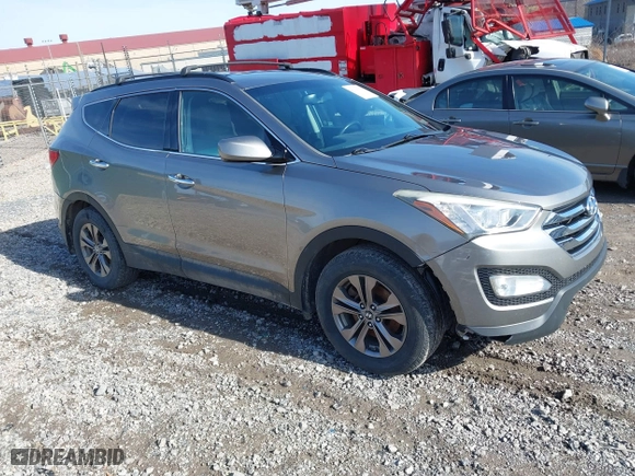 2013 Hyundai Santa Fe Sport with VIN 5XYZUDLB8DG005088, listed as a IAAI auction lot 41698330 with 127,318 mi miles. Bid and sale history available at carsss.com. Image 1.