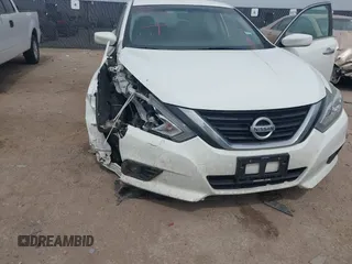 2018 Nissan Altima SV with VIN 1N4AL3AP2JC241377, listed as a IAAI auction lot 41782081 with 131,849 mi miles and . Bid and sale history available at DreamBid. Image 6.