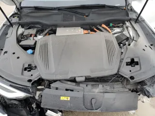 2023 Audi e-tron Premium Plus with VIN WA1LAAGE4PB011657, listed as a Copart auction lot 88472875 with 15,640 mi miles and Salvage title. Bid and sale history available at DreamBid. Image 12.