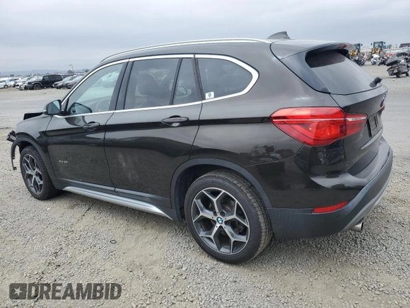2018 BMW X1 xDrive28i с VIN WBXHT3C30J5K29979, выставлен на аукционе Copart как лот 58662505 с пробегом 61 461 миль миль и Списание • Salvage title. История ставок и продаж доступна на DreamBid. Изображение 2.
