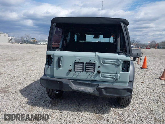 2024 Jeep Wrangler Willys with VIN 1C4PJXDG6RW331770, listed as a IAAI auction lot 41879849 with 6,100 mi miles and . Bid and sale history available at carsss.com. Image 17.