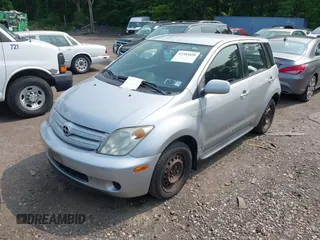 2004 Scion xA z VIN JTKKT624X40065780, wystawiony jako IAAI lot #42383828 z przebiegiem 108 588 mil mil oraz . Historia ofert i sprzedaży dostępna na DreamBid. Obrazek 2.