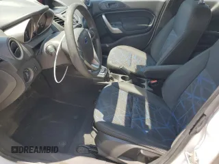 2012 Ford Fiesta SE z VIN 3FADP4EJ9CM148404, wystawiony jako Copart lot #59150695 z przebiegiem 84 705 mil mil oraz Czysty tytuł • Clean title. Historia ofert i sprzedaży dostępna na DreamBid. Obrazek 7.