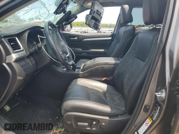 2017 Toyota Highlander XLE with VIN 5TDJZRFH4HS424771, listed as a Copart auction lot 59002205 with 36,895 mi miles and Salvage title. Bid and sale history available at DreamBid. Image 7.