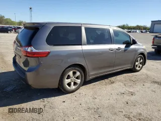 2017 Toyota Sienna L с VIN 5TDZZ3DC8HS899668, выставлен на аукционе Copart как лот 48944024 с пробегом 123 689 миль миль и Списание • Salvage title. История ставок и продаж доступна на DreamBid. Изображение 3.