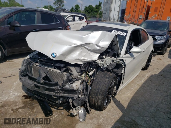 2012 BMW M3 z VIN WBSKG9C56CE798133, wystawiony jako Copart lot #53329103 z przebiegiem Nie podano mil oraz Szkoda całkowita • Salvage title. Historia ofert i sprzedaży dostępna na DreamBid. Obrazek 1.