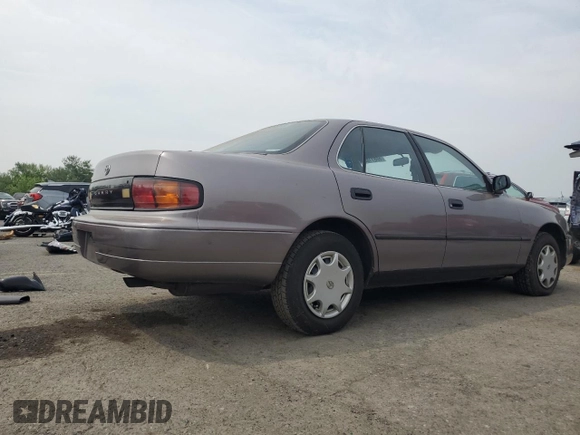 1992 Toyota Camry с VIN 4T1SK11E8NU009222, выставлен на аукционе Copart как лот 60811625 с пробегом 143 925 миль миль и Чистый • Clean title. История ставок и продаж доступна на DreamBid. Изображение 3.