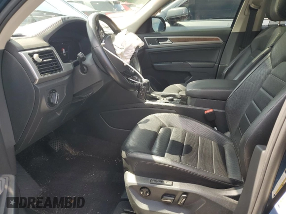 2018 Volkswagen Atlas SEL Premium with VIN 1V2NR2CA1JC572687, listed as a Copart auction lot 55915415 with 75,737 mi miles and Salvage title. Bid and sale history available at DreamBid. Image 7.