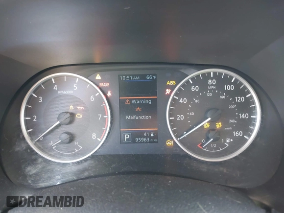 2020 Nissan Sentra S with VIN 3N1AB8BVXLY228512, listed as a IAAI auction lot 42095616 with 95,963 mi miles and . Bid and sale history available at DreamBid. Image 7.