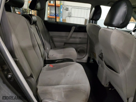 2011 Toyota Highlander with VIN 5TDBK3EH0BS091841, listed as a Copart auction lot 52000185 with 0 mi miles and Clean Title. Bid and sale history available at carsss.com. Image 11.