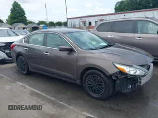 2017 Nissan Altima SV with VIN 1N4AL3AP0HC134578, listed as a IAAI auction lot 42456694 with 98,408 mi miles and . Bid and sale history available at DreamBid. Image 13.