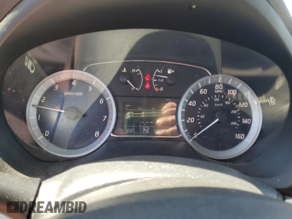 2015 Nissan Sentra SR with VIN 3N1AB7AP1FY354243, listed as a Copart auction lot 54021985 with 103,912 mi miles and Clean Title. Bid and sale history available at DreamBid. Image 9.