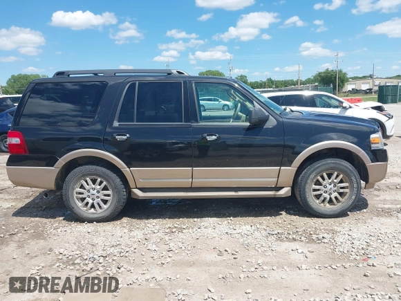 2012 Ford Expedition XLT z VIN 1FMJU1J57CEF49108, wystawiony jako IAAI lot #42357829 z przebiegiem 171 968 mil mil oraz . Historia ofert i sprzedaży dostępna na DreamBid. Obrazek 13.