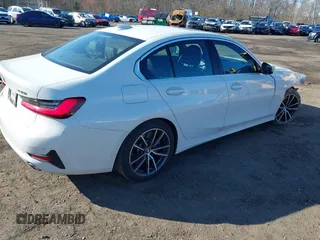 2021 BMW 3 Series 330i xDrive with VIN 3MW5R7J09M8B47753, listed as a IAAI auction lot 41897641 with 38,189 mi miles and . Bid and sale history available at DreamBid. Image 4.