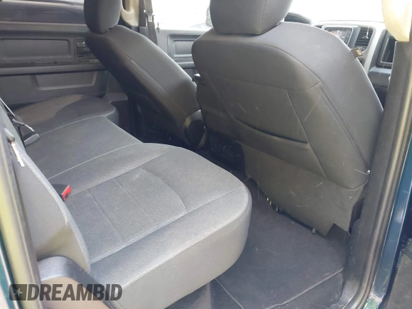 2021 Ram 1500 Tradesman z VIN 3C6RR6KG3MG713414, wystawiony jako IAAI lot #42115083 z przebiegiem 116 938 mil mil oraz . Historia ofert i sprzedaży dostępna na DreamBid. Obrazek 8.
